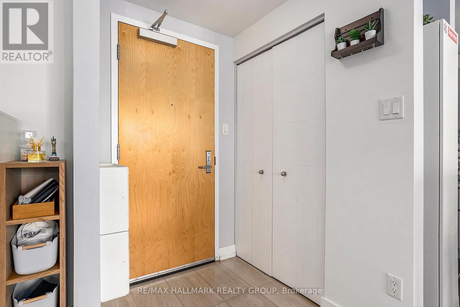 1502 - 40 NEPEAN STREET Image 4