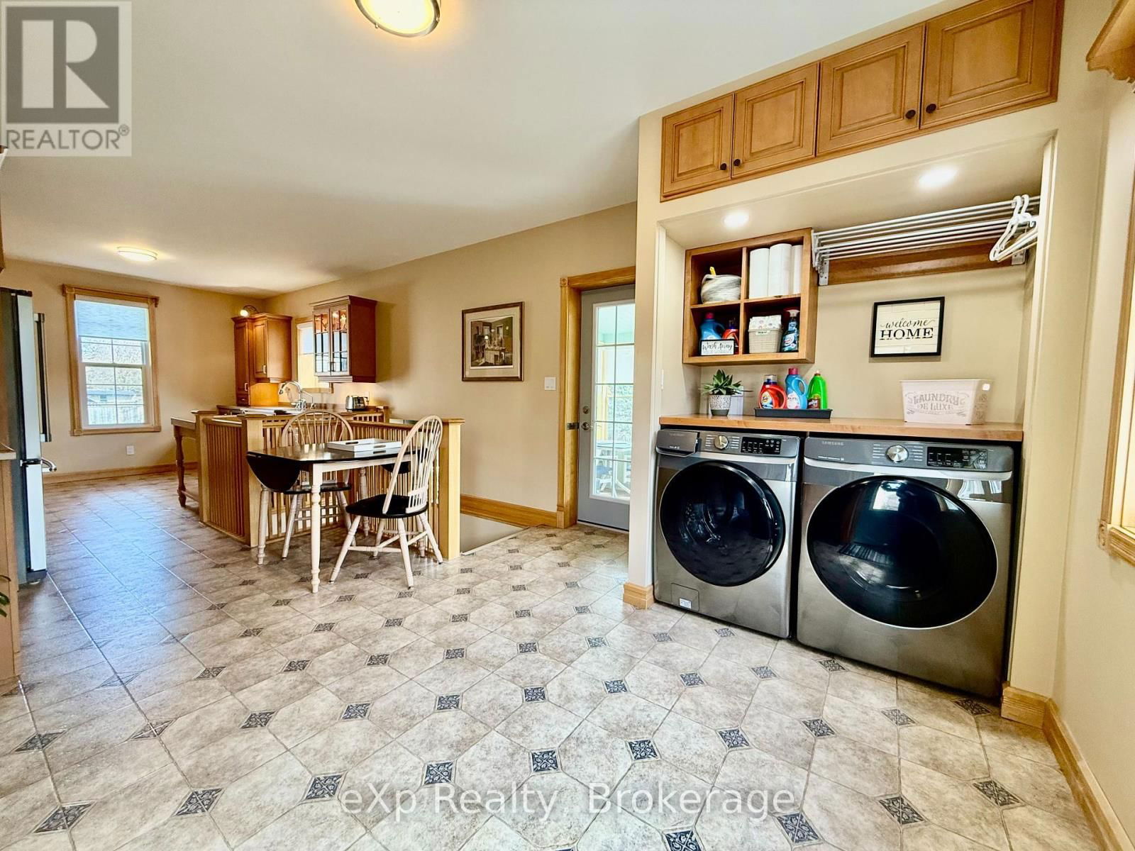 557 12TH AVENUE Image 10