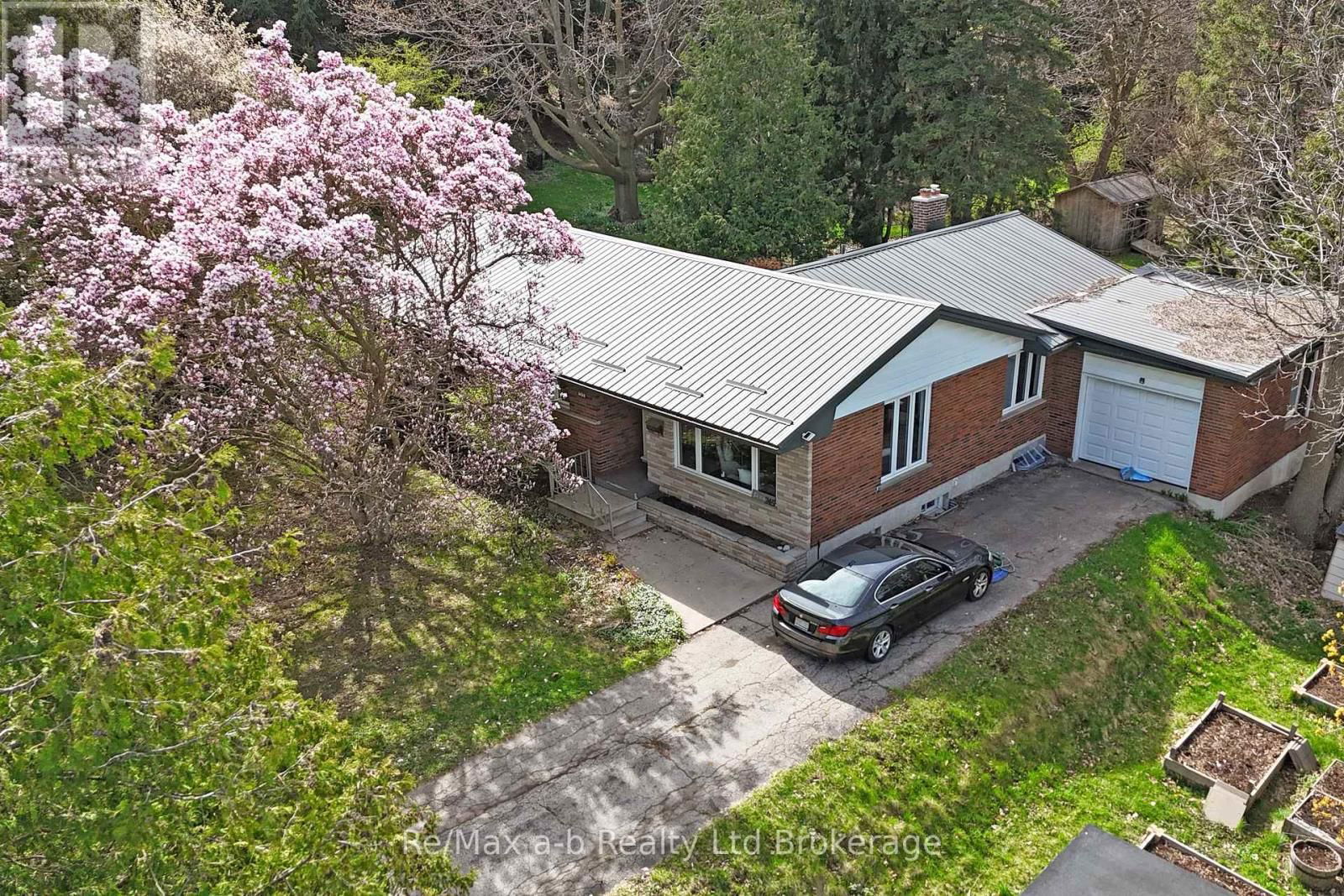 245 BOWER HILL ROAD Image 1