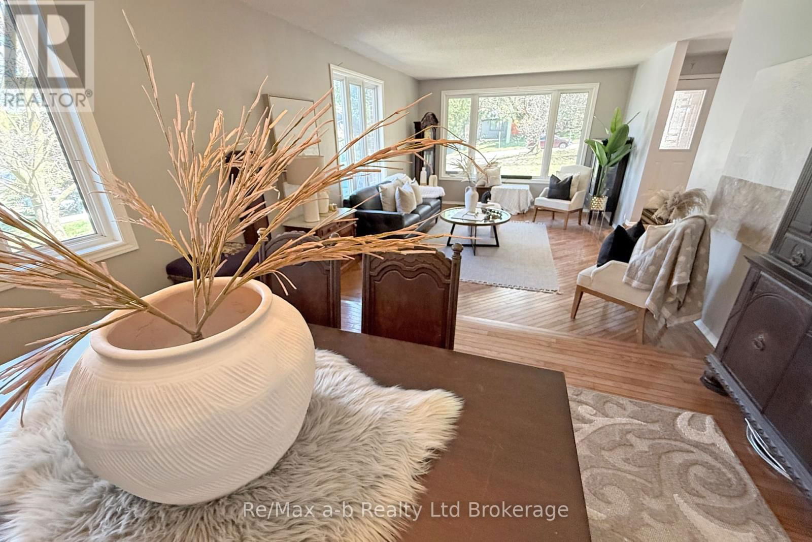245 BOWER HILL ROAD Image 13