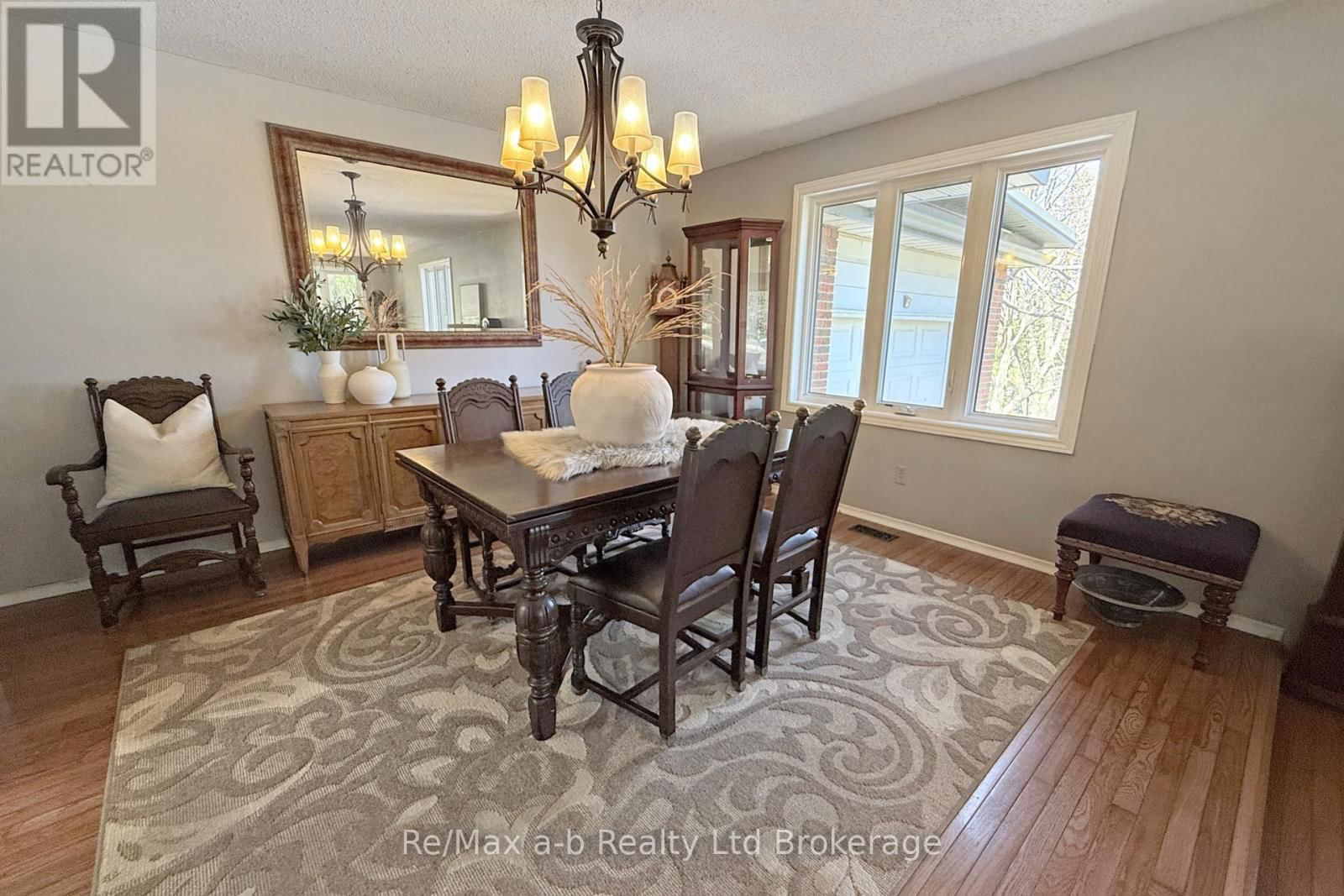 245 BOWER HILL ROAD Image 14