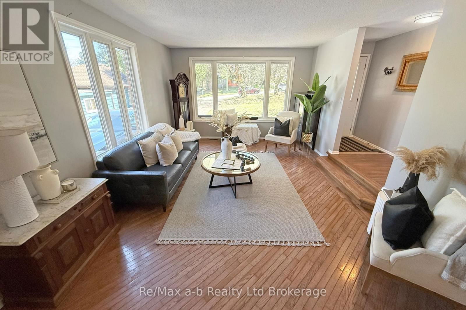 245 BOWER HILL ROAD Image 7
