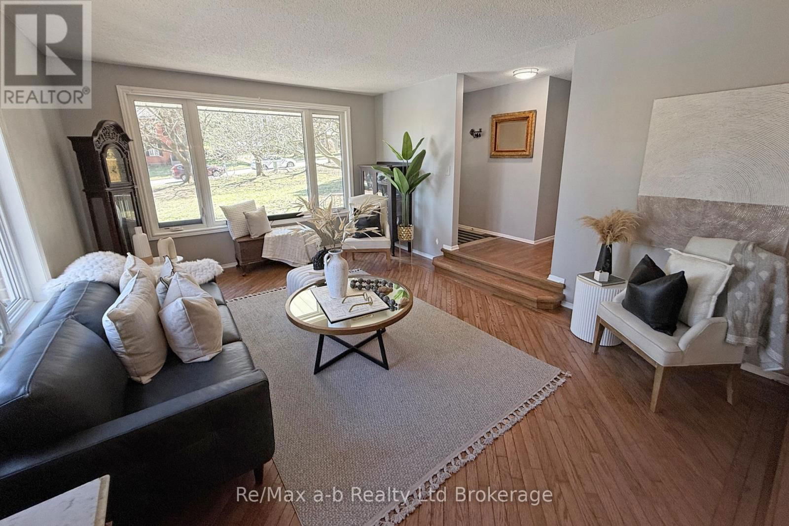 245 BOWER HILL ROAD Image 8