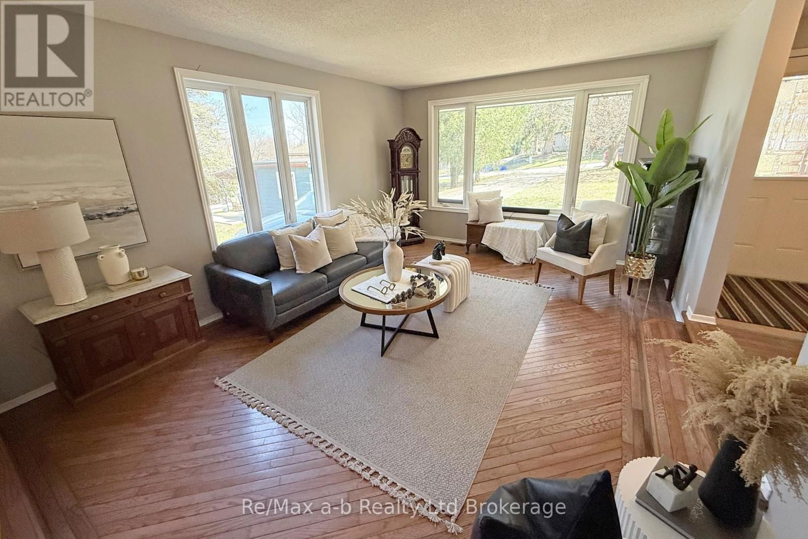 245 BOWER HILL ROAD Image 9