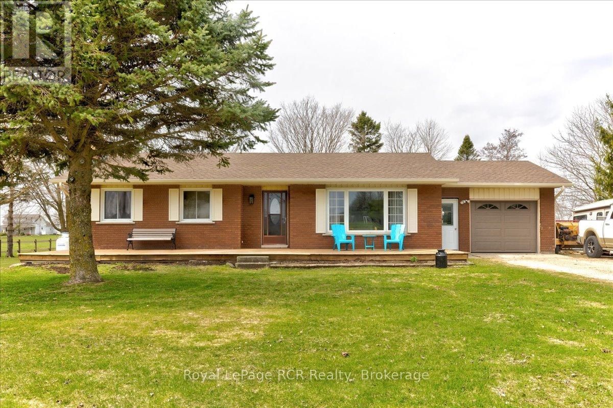 392158 GREY 109 ROAD Image 3