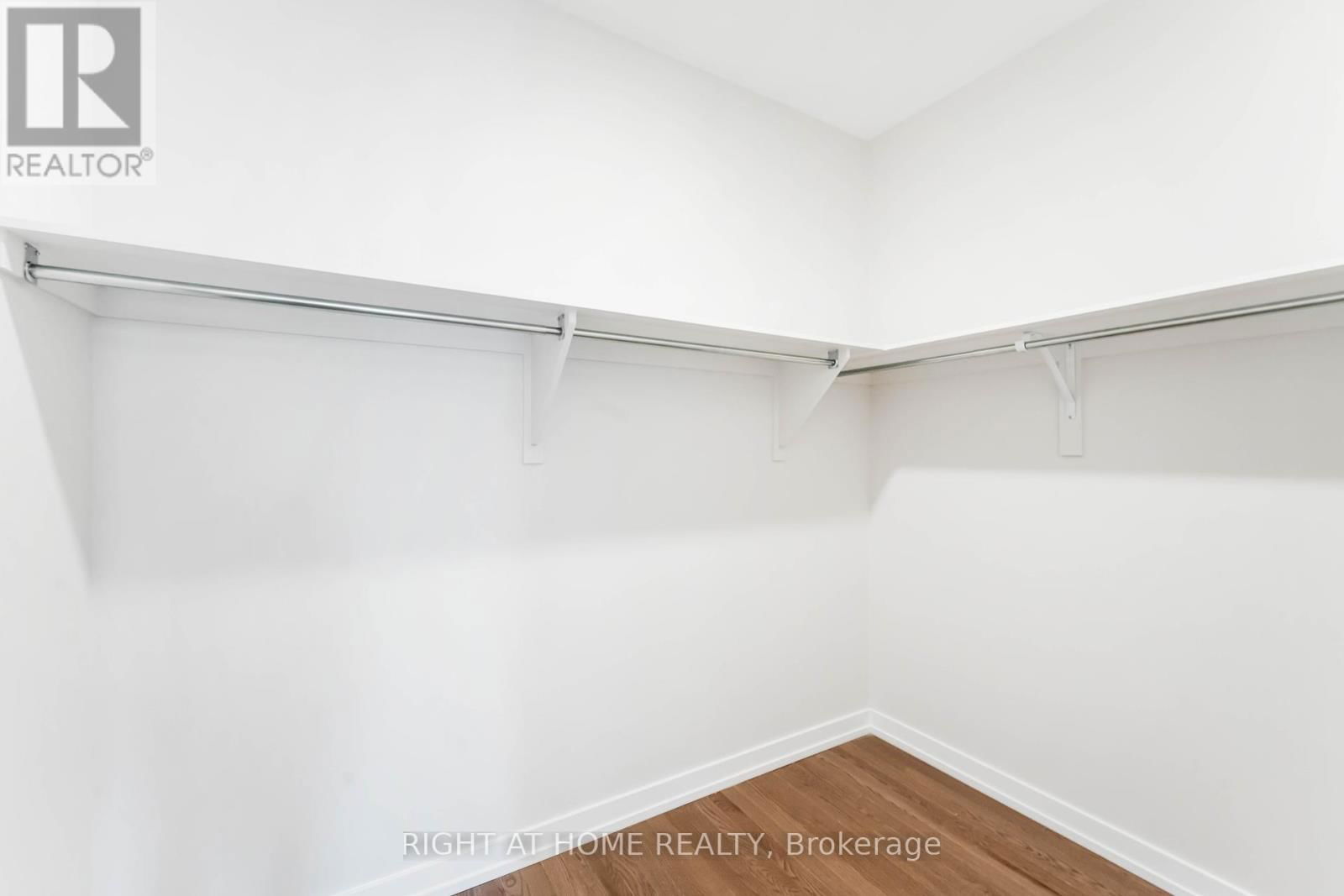 83 HACKAMORE CRESCENT Image 17
