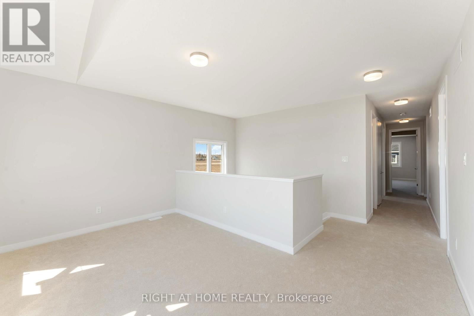 83 HACKAMORE CRESCENT Image 21