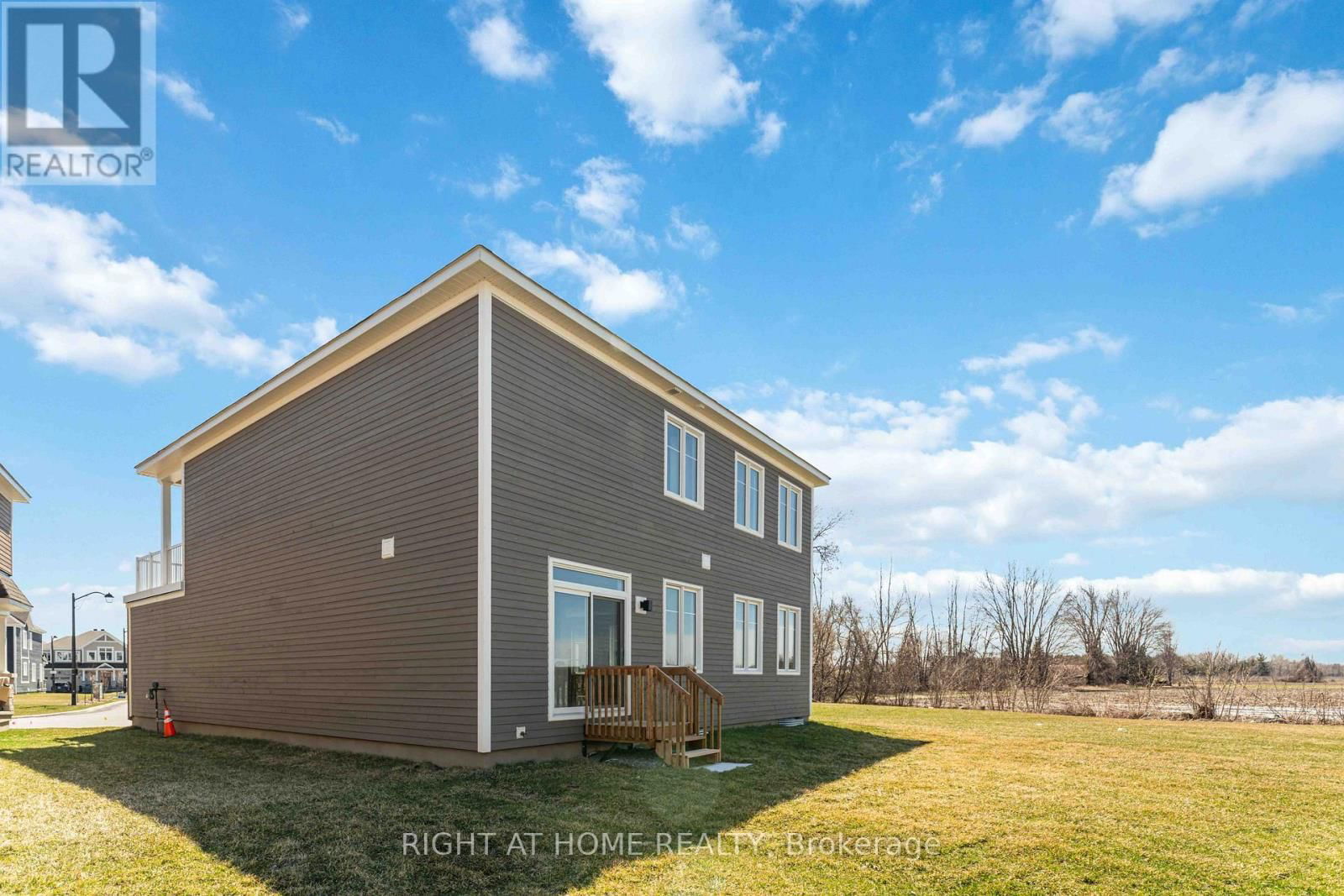 83 HACKAMORE CRESCENT Image 49