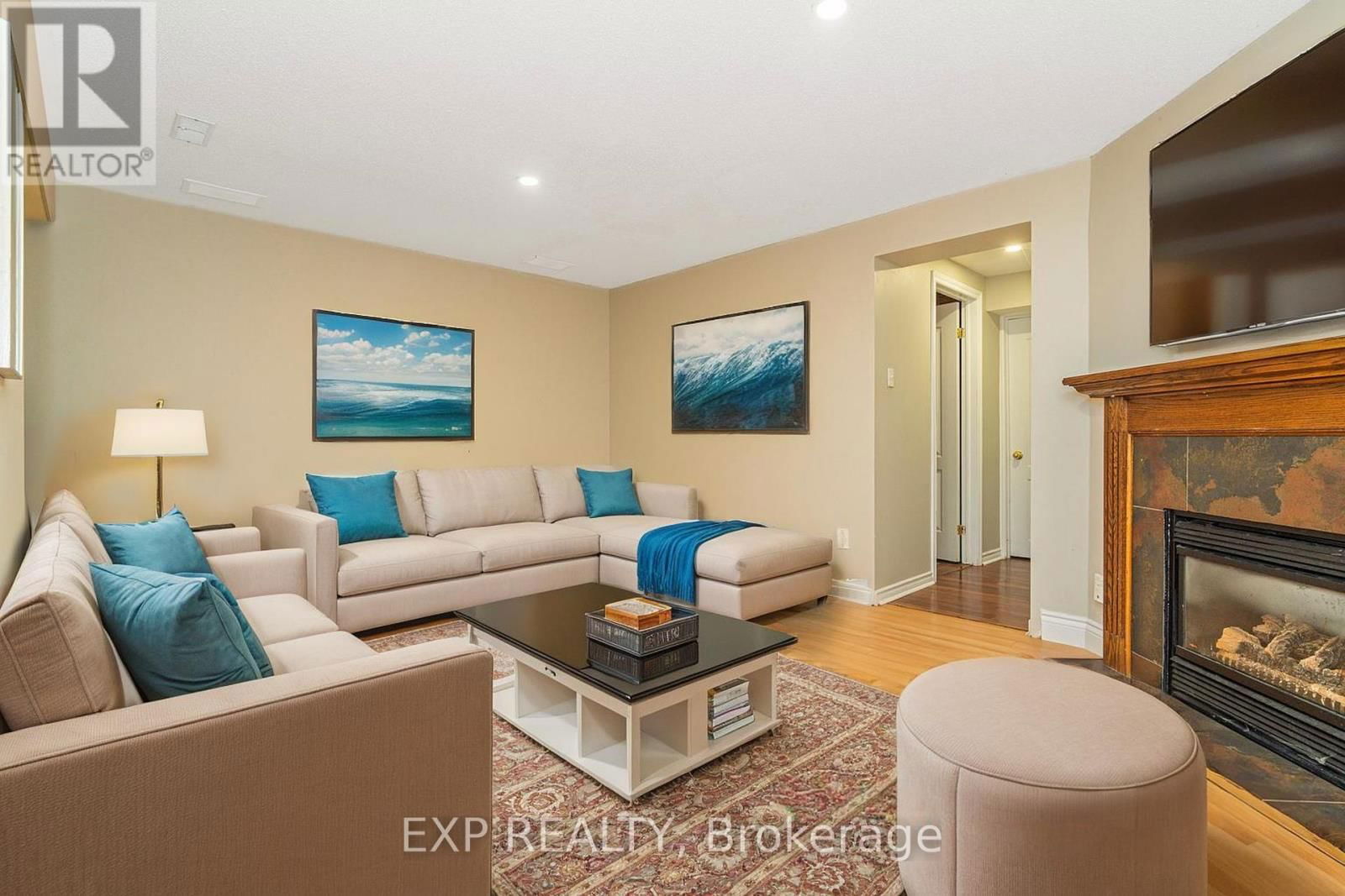 1089 BALLANTYNE DRIVE Image 18