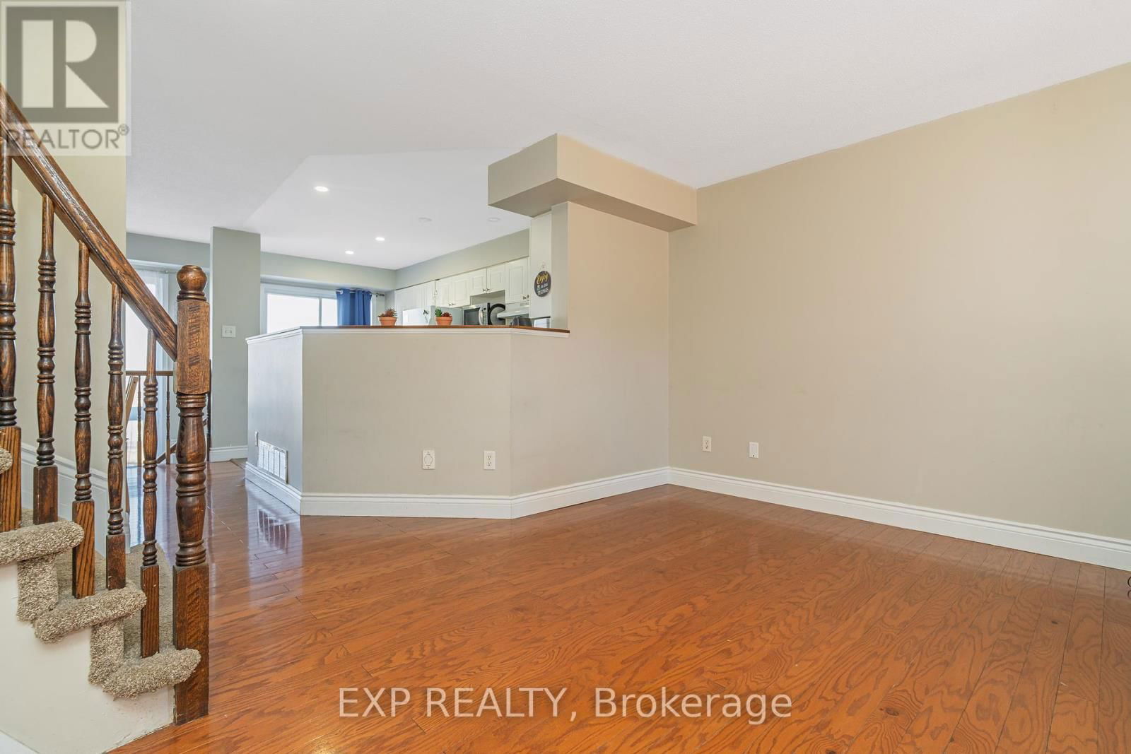 1089 BALLANTYNE DRIVE Image 4