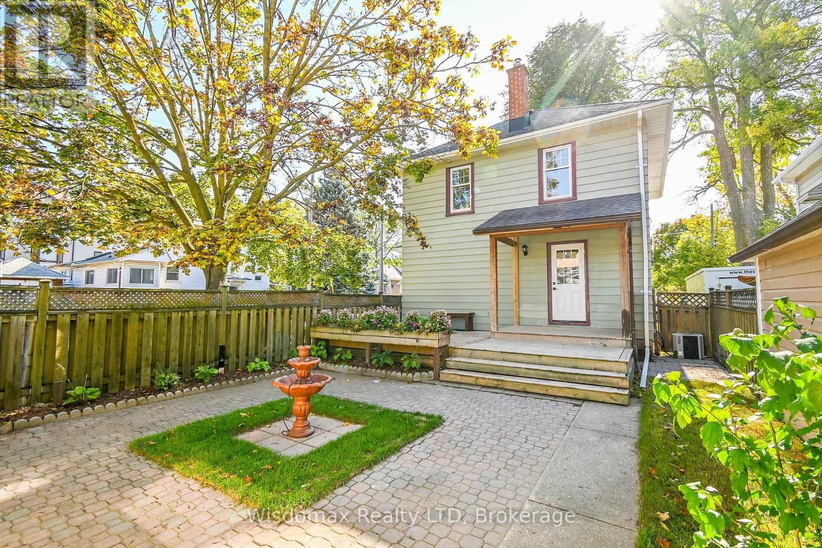 169 RUSSELL AVENUE Image 35