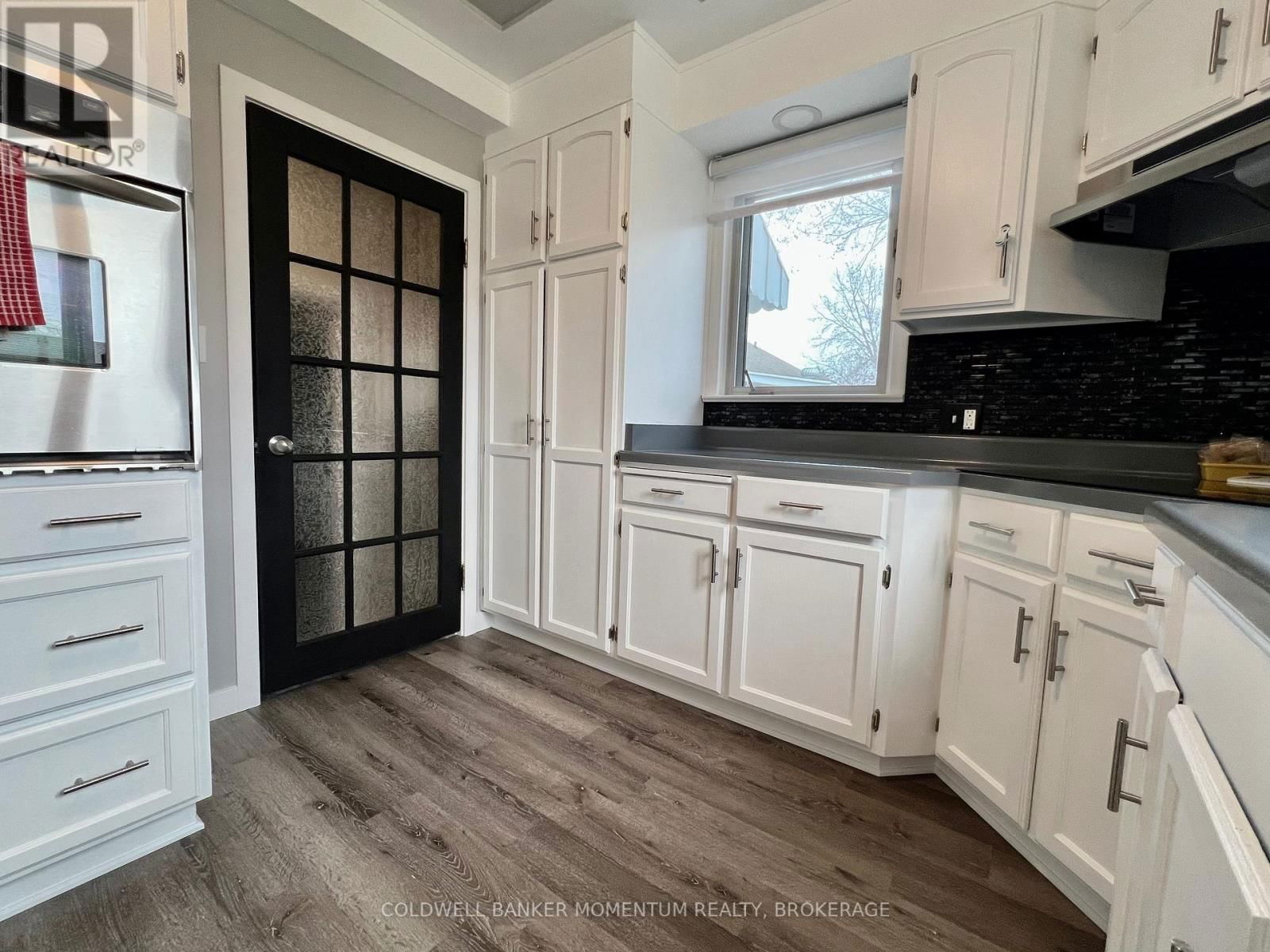 43 BEAMER AVENUE Image 13