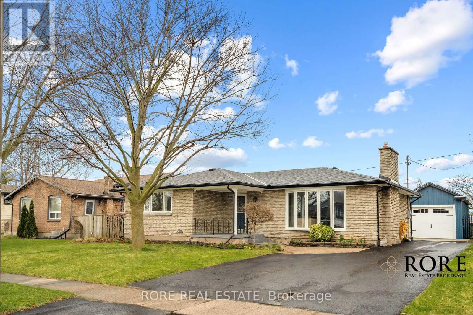 22 COLONIAL STREET Image 2