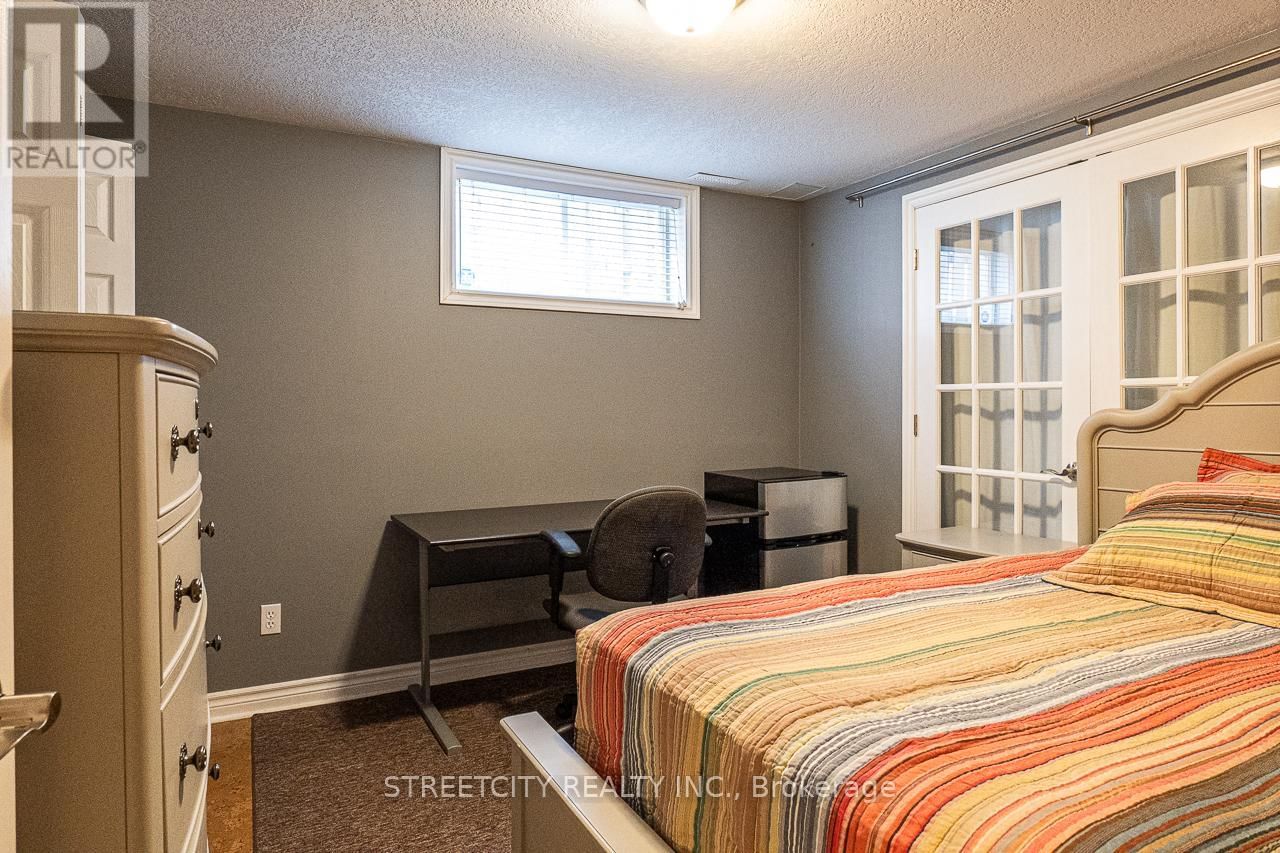 1091 SOUTH WENIGE DRIVE Image 36