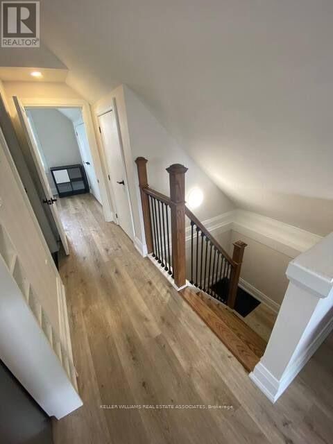 11 BARNESDALE AVENUE NORTH Image 10