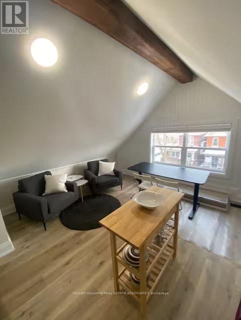 11 BARNESDALE AVENUE NORTH Image 15