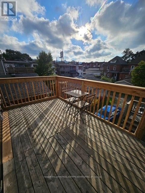 11 BARNESDALE AVENUE NORTH Image 21
