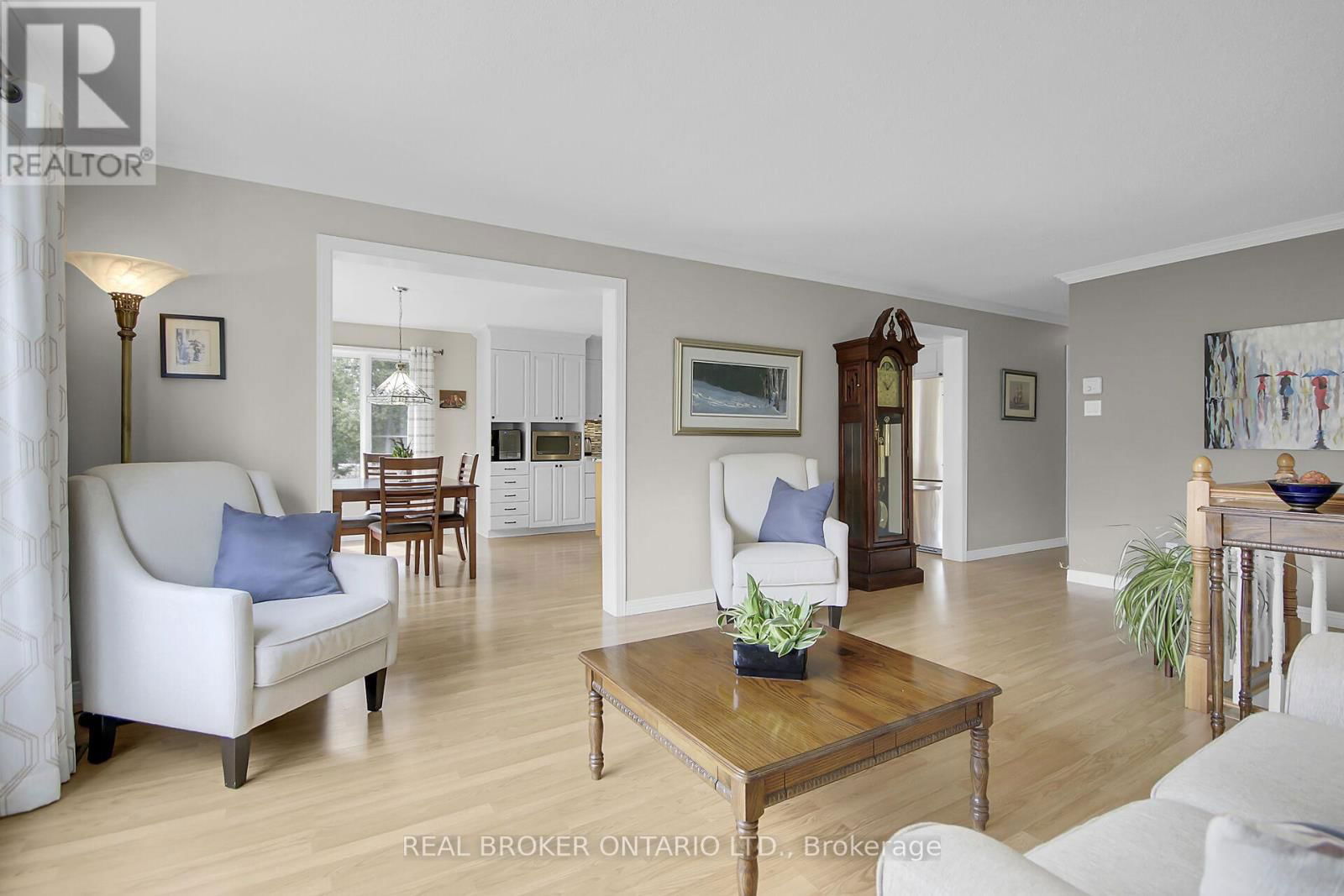 104 LADY SLIPPER WAY Image 10