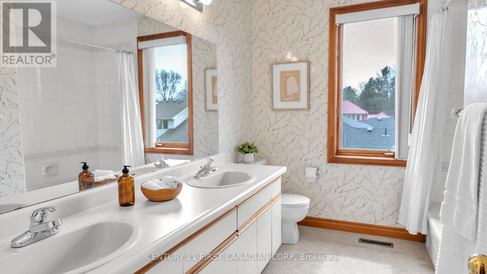 7 RAVENGLASS CRESCENT Image 23