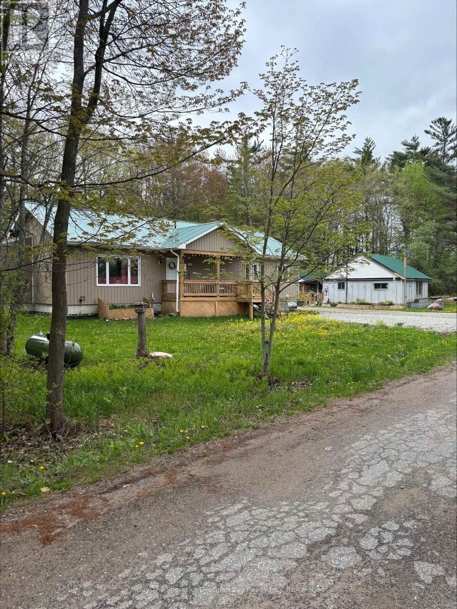 25 REDWING LANE EAST Image 1