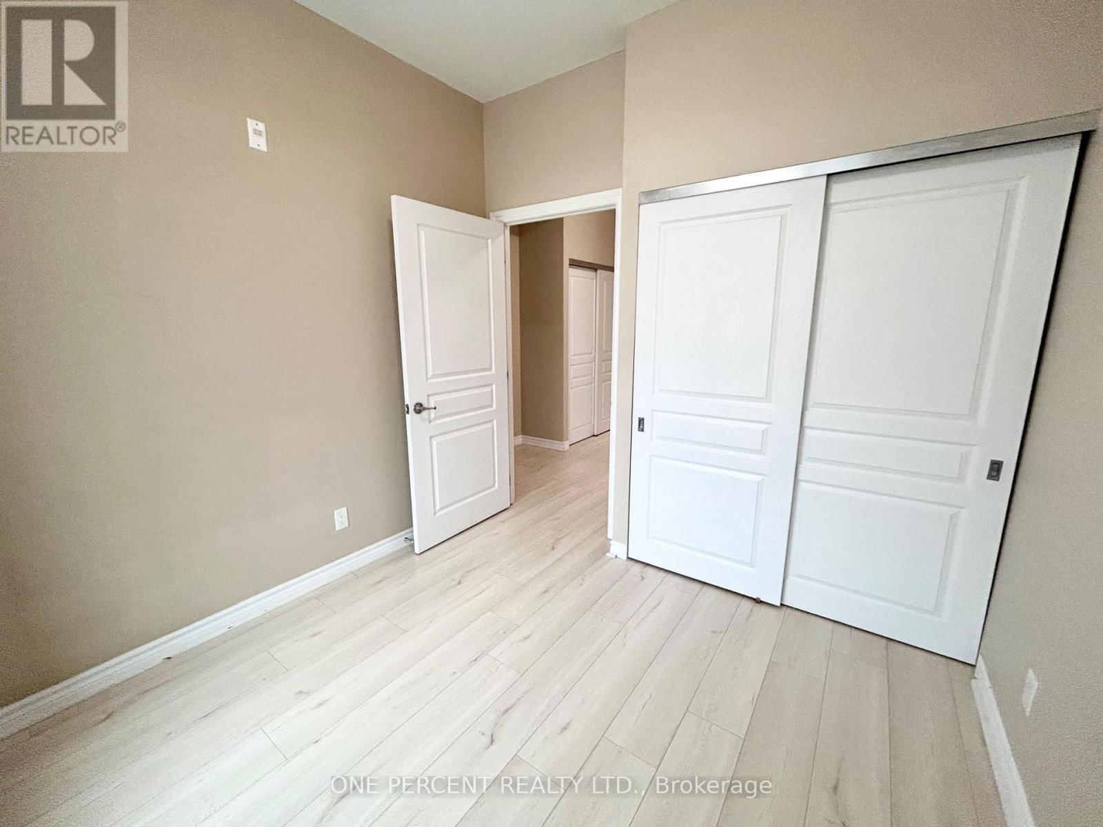201 - 100 ROGER GUINDON AVENUE Image 19