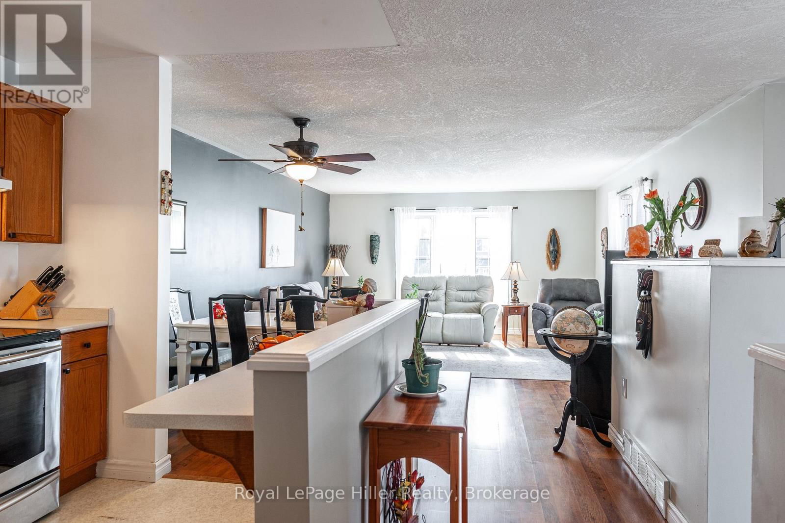 18 GEMMELL COURT Image 12