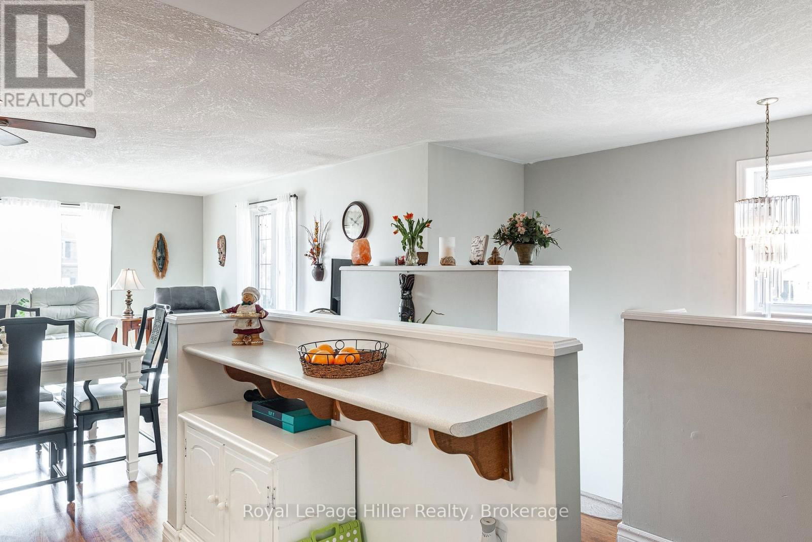 18 GEMMELL COURT Image 13