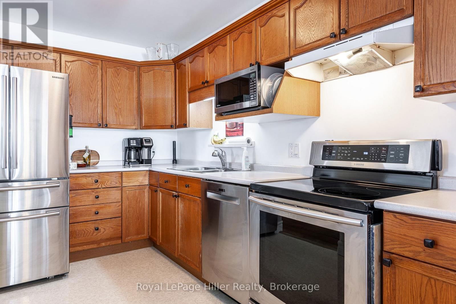 18 GEMMELL COURT Image 15