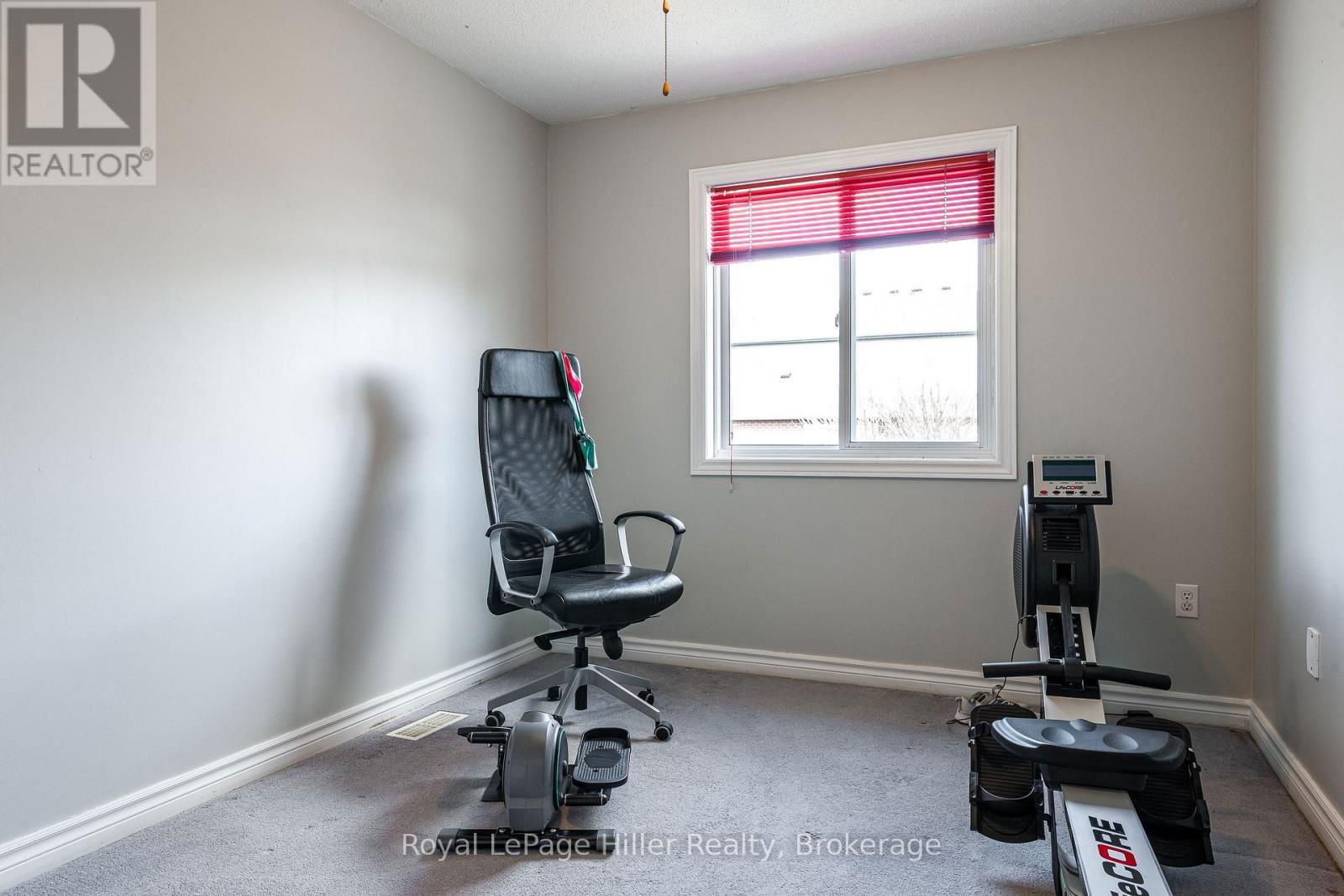 18 GEMMELL COURT Image 24