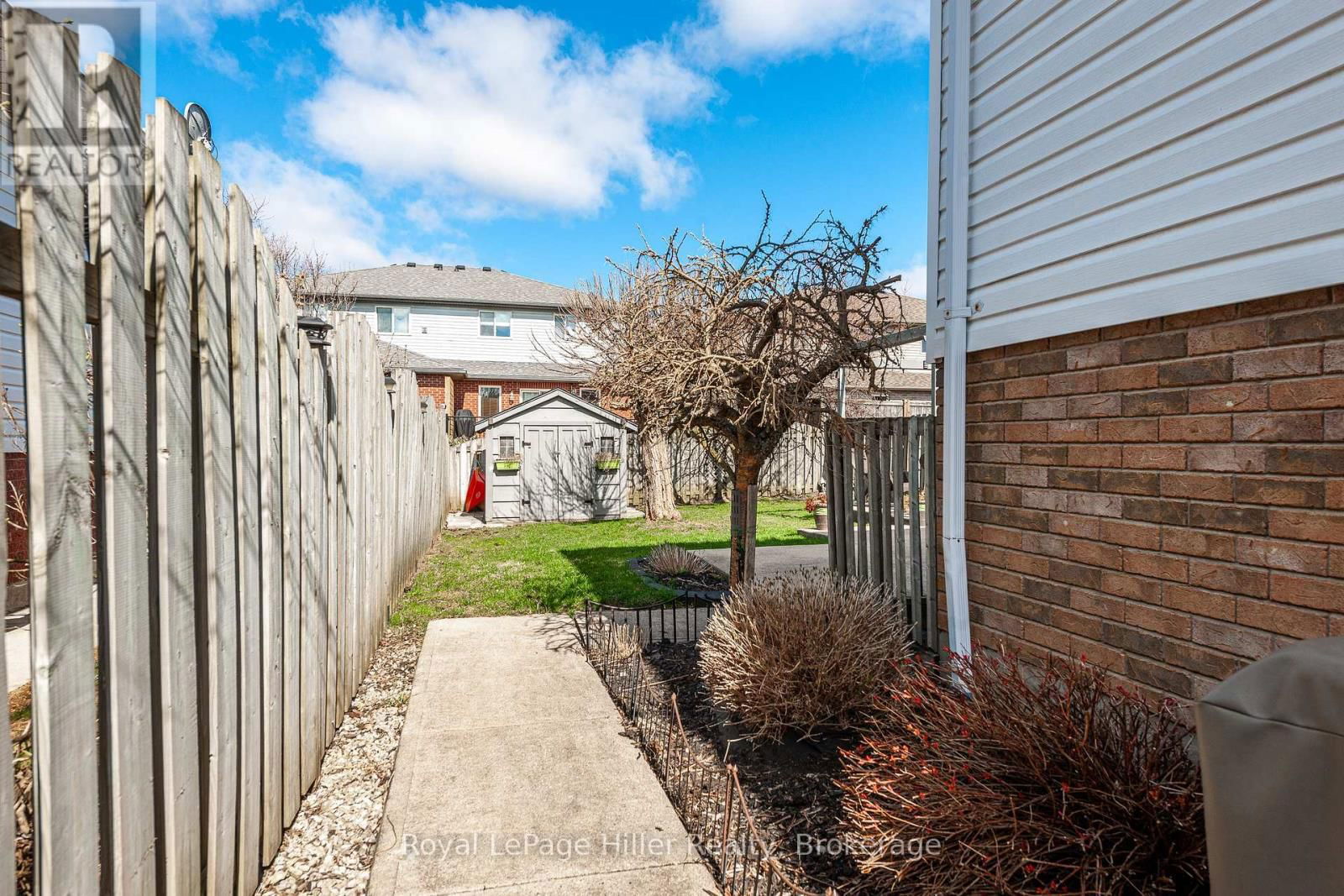 18 GEMMELL COURT Image 36