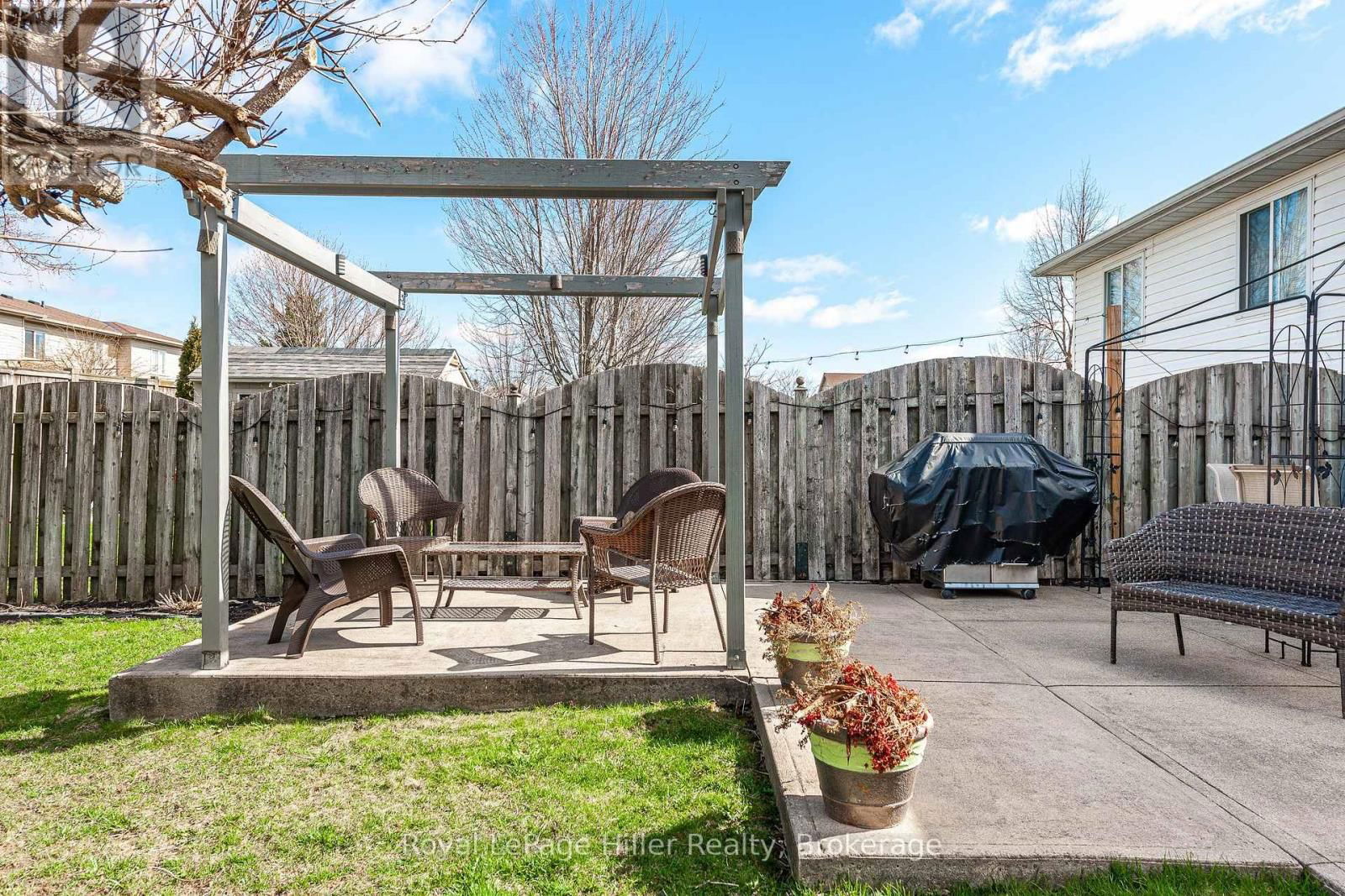 18 GEMMELL COURT Image 42