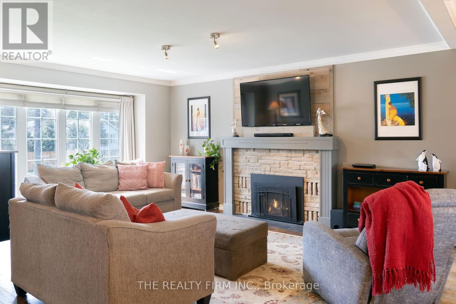 2340 BENTIM ROAD Image 5