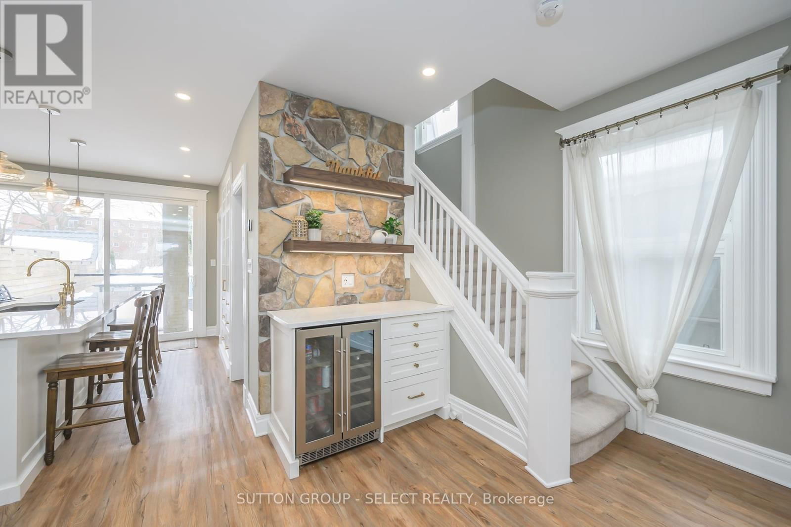 558 PRINCESS AVENUE Image 11