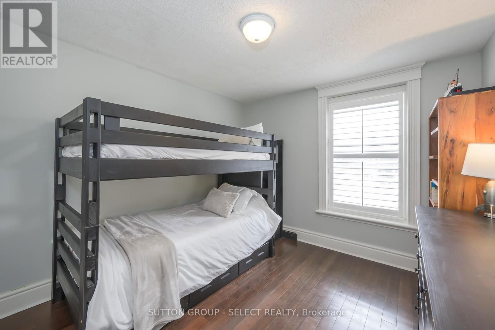 558 PRINCESS AVENUE Image 20