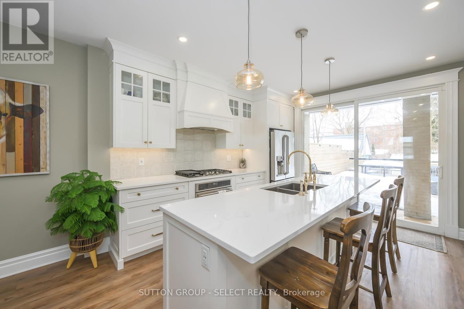 558 PRINCESS AVENUE Image 7