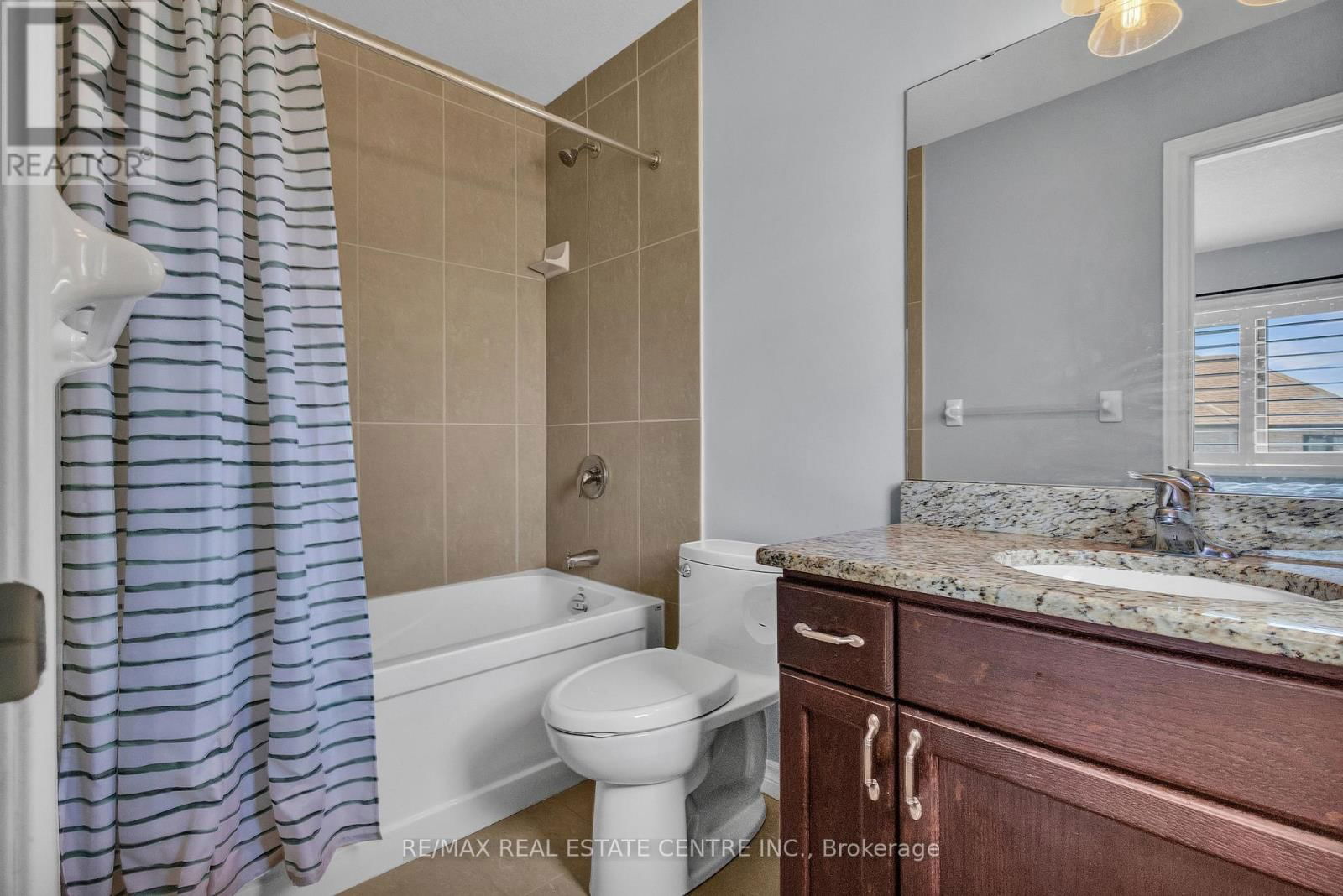 801 HALIFAX ROAD Image 29