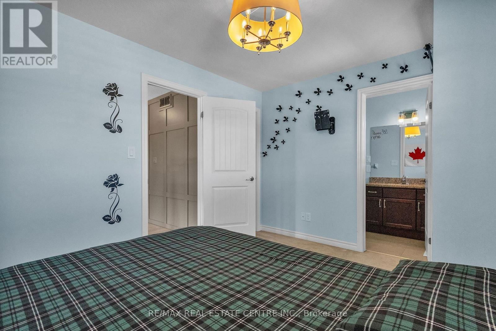 801 HALIFAX ROAD Image 31