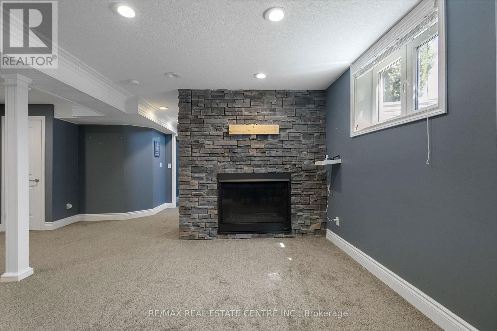 801 HALIFAX ROAD Image 36