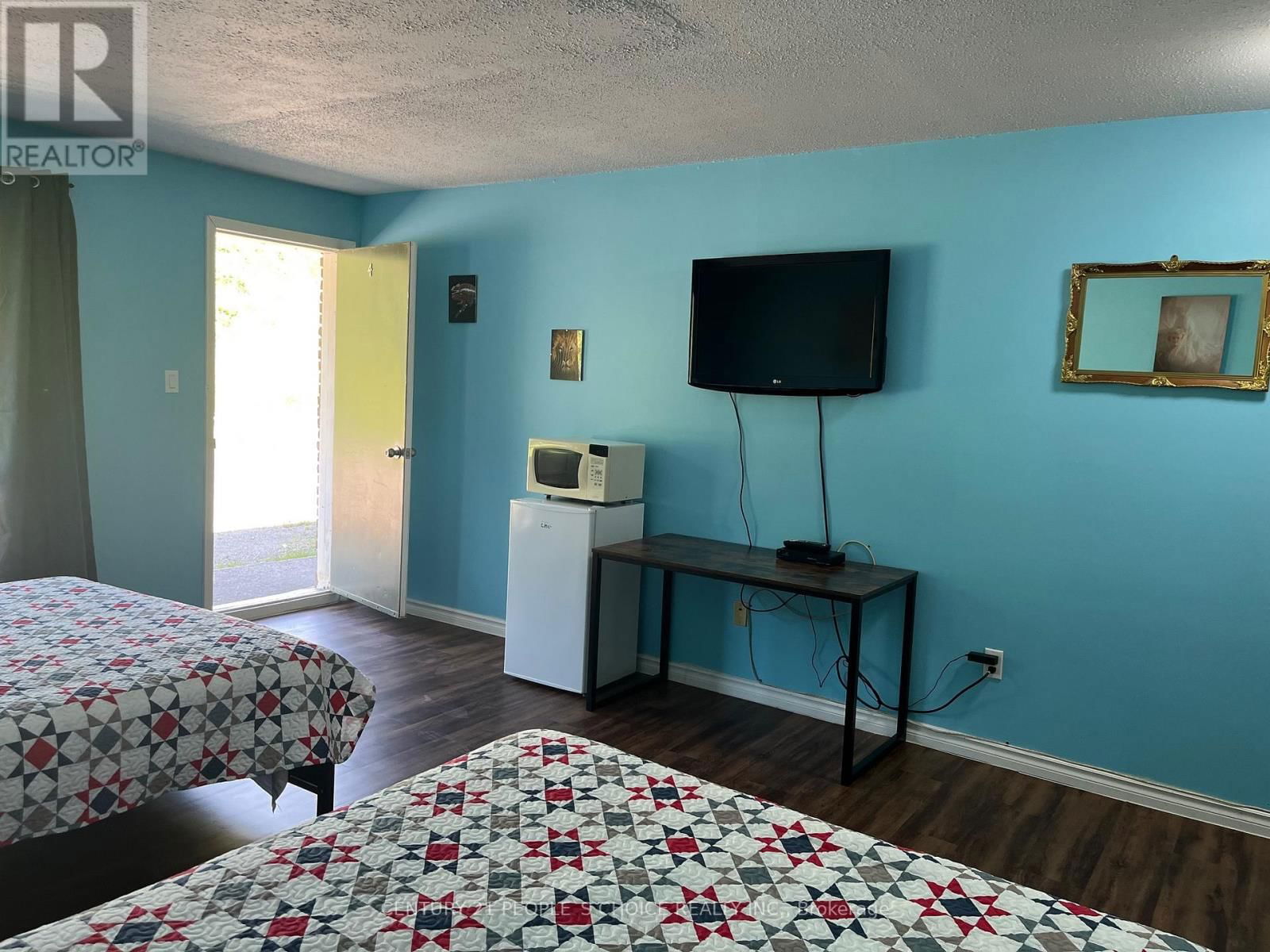 127 FRONT STREET Image 16