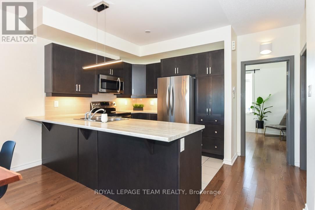 228 PEMBINA PRIVATE Image 7