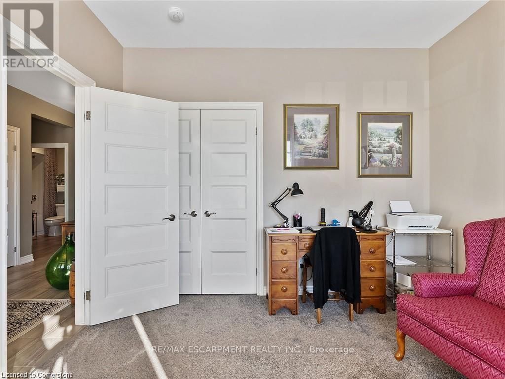 58 ROSEWOOD CRESCENT Image 10