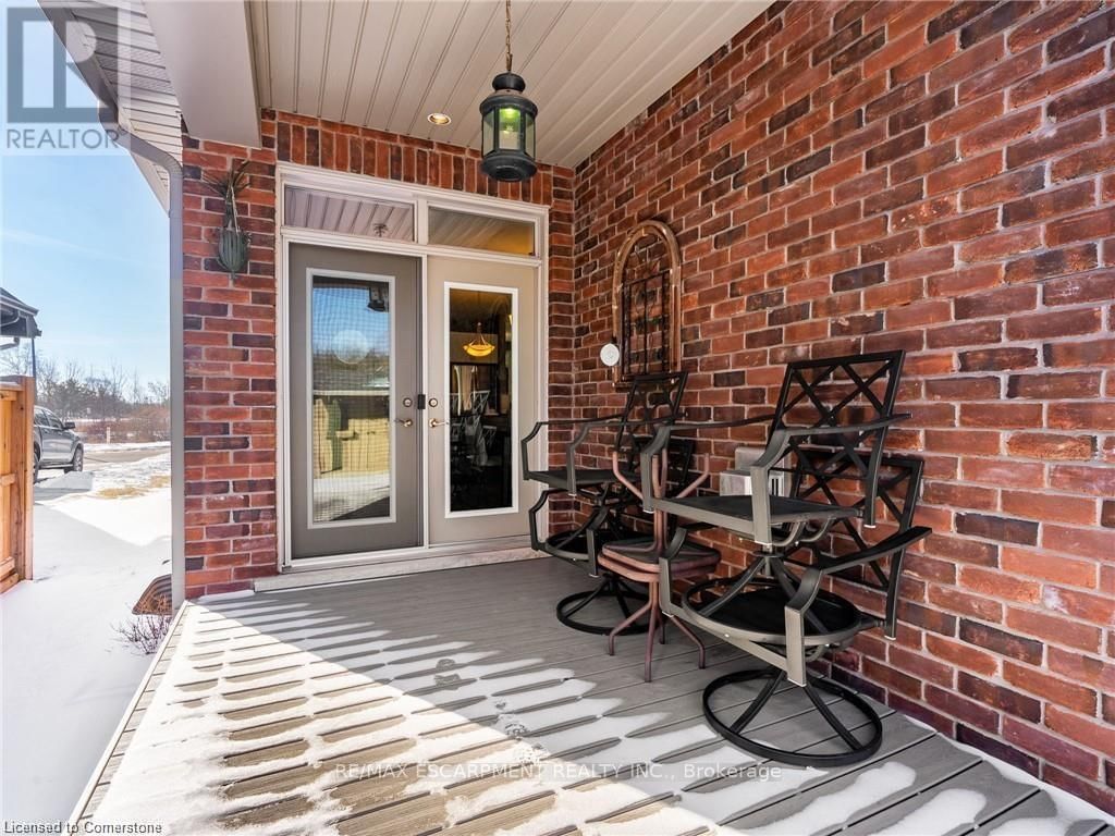 58 ROSEWOOD CRESCENT Image 35