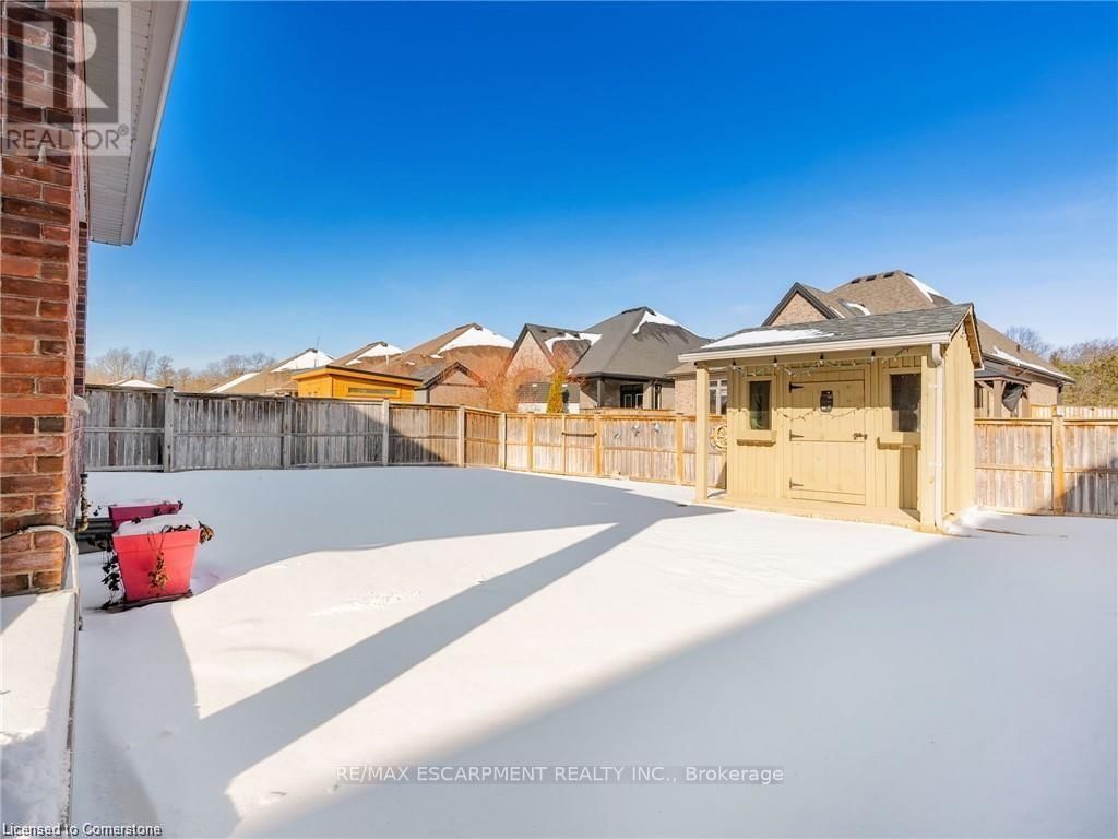58 ROSEWOOD CRESCENT Image 37