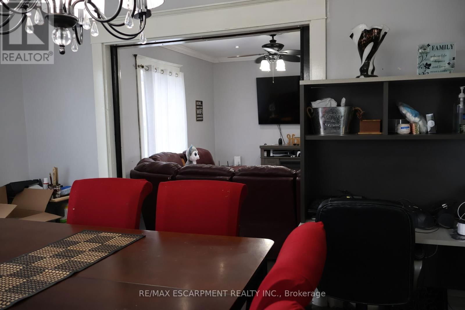 2313 ST ANNS ROAD Image 18