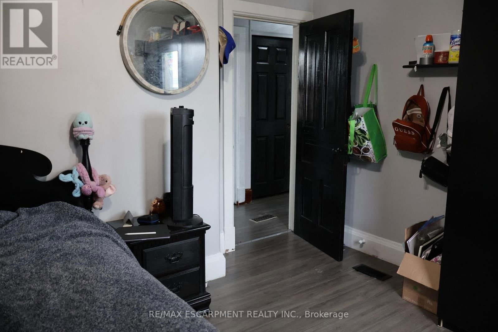 2313 ST ANNS ROAD Image 20