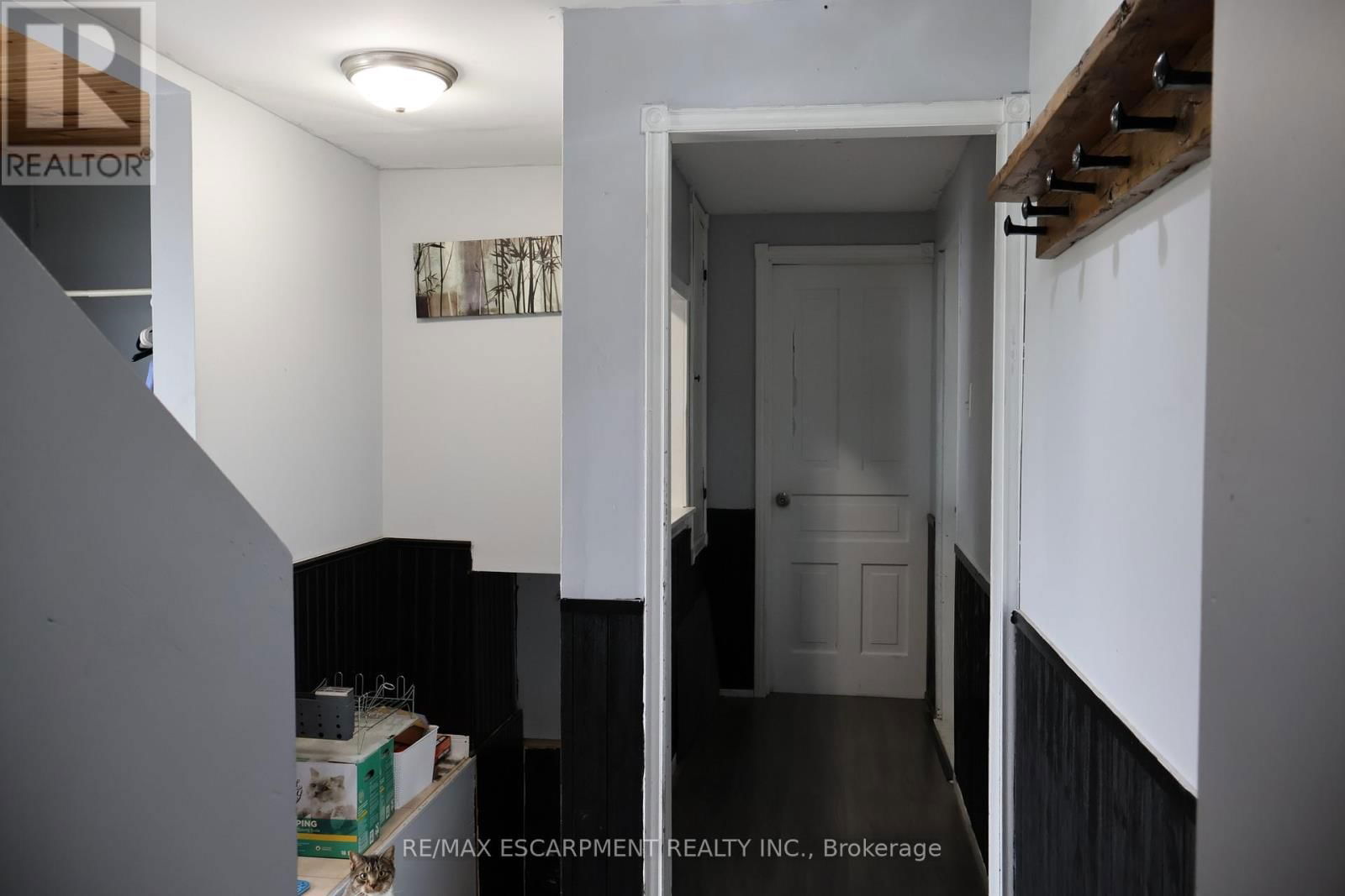 2313 ST ANNS ROAD Image 24