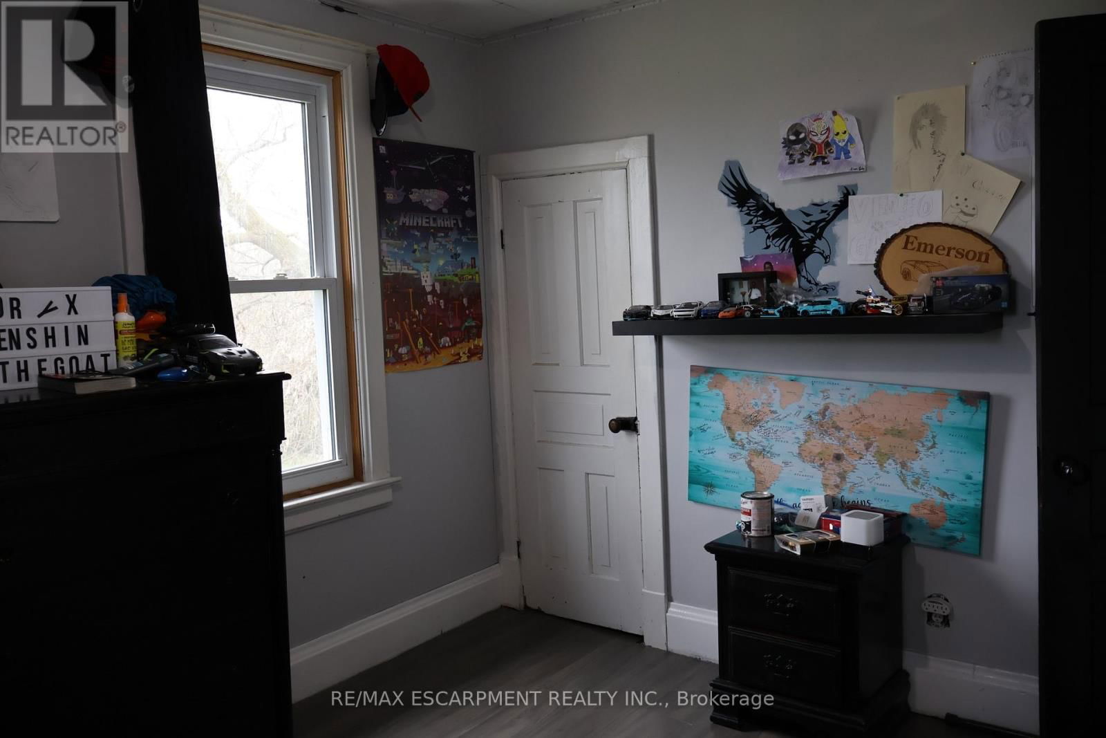 2313 ST ANNS ROAD Image 39
