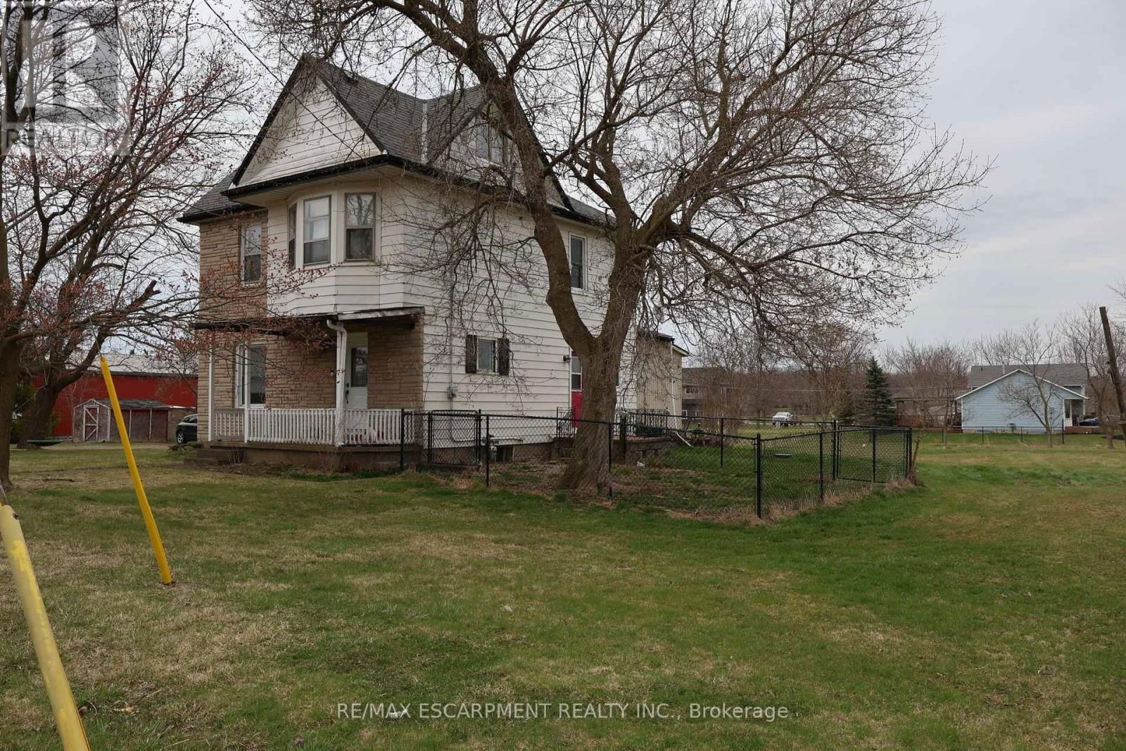 2313 ST ANNS ROAD Image 43