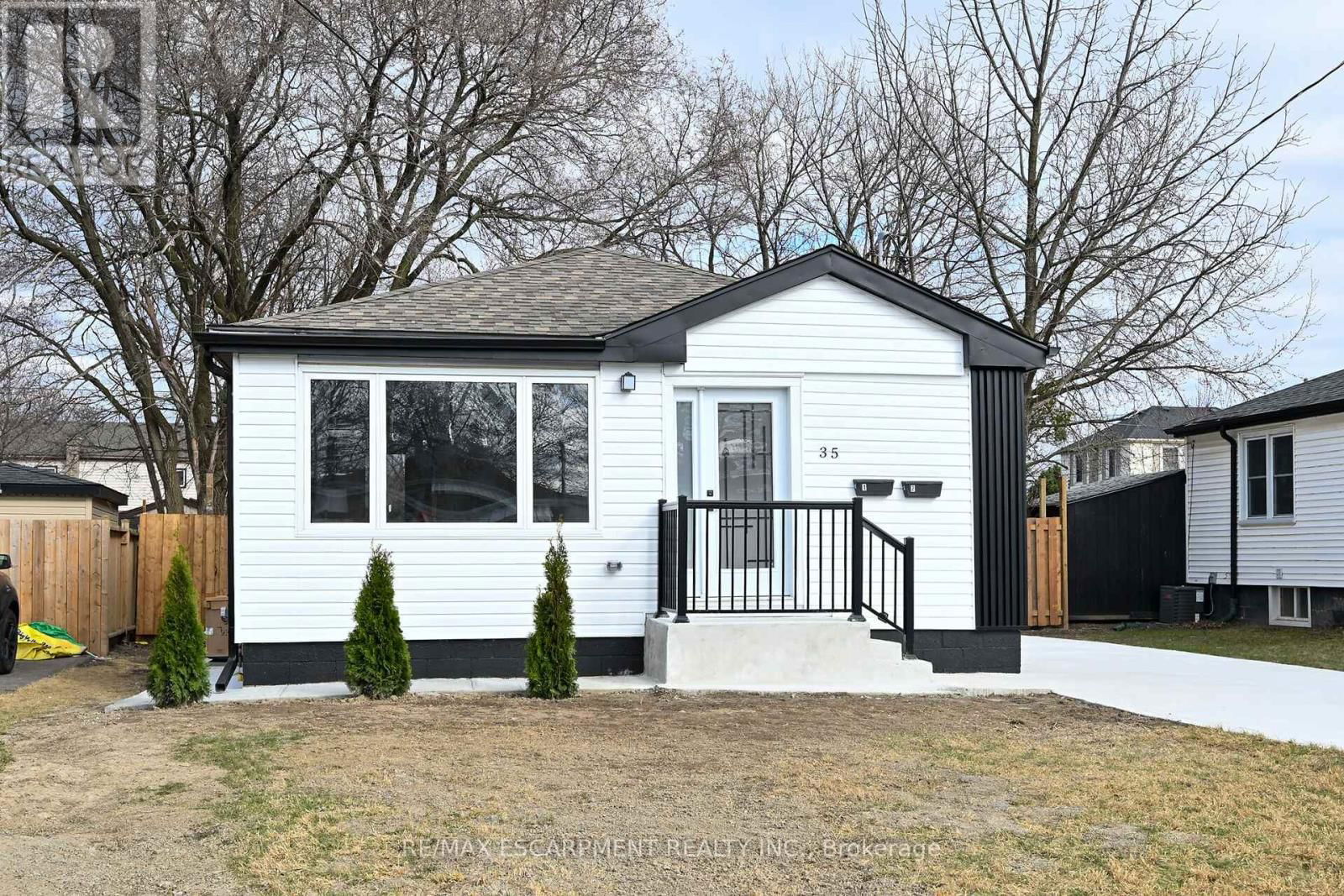 35 DOROTHY STREET Image 3