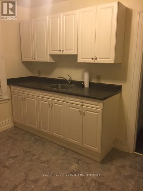319 ELIAS AVENUE Image 15